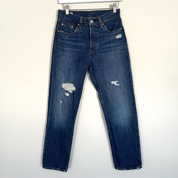 Levi's 501 Crop Straight Leg Distressed Jeans in Market Grammar Wash Sz 25 NWOT - Picture 2 of 14